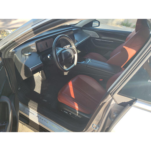 小鹏 P7 562E性能版【长租-深圳】 商品图6