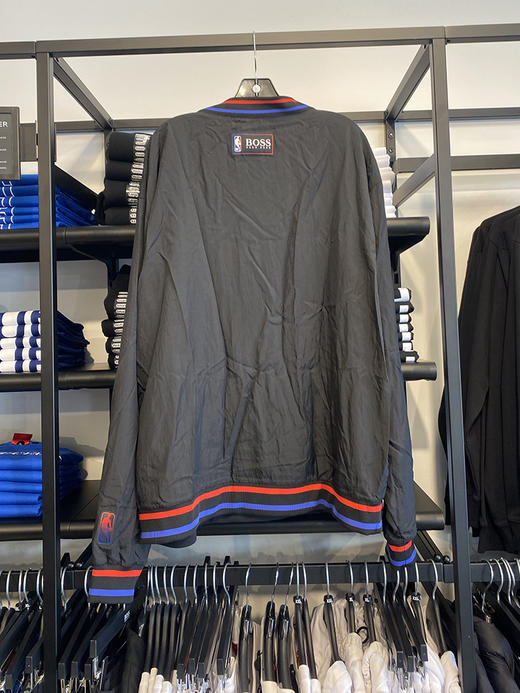 HUGO BOSS/胡戈波士 男士V领套头LOGO印花运动休闲长袖卫衣外套 商品图1