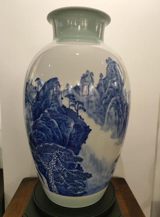 黄山奇秀赏瓶 商品图0