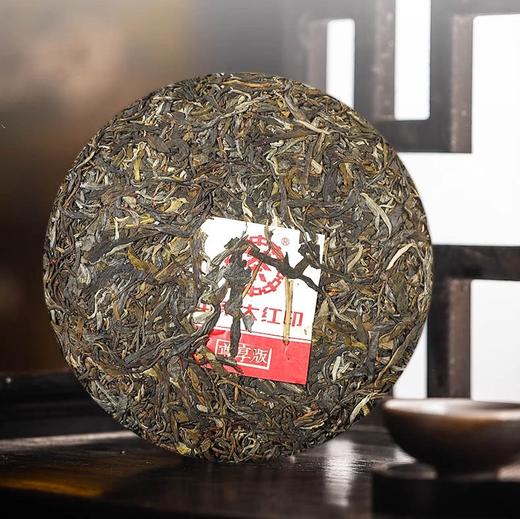 中粮-中茶2020年飞天大红印尊享版大树春茶生茶饼(传世印级系列)357g/饼 /云南干仓直发 商品图3
