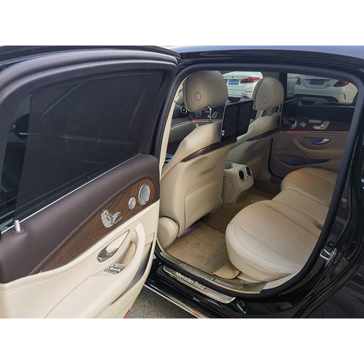 奔驰 E级 改款 E 300 L 时尚型【长租-北京】 商品图6