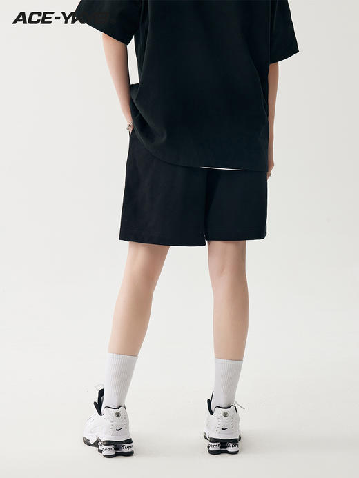 YKYB字母LOGO印花短裤 商品图2