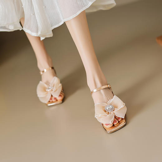 时尚公主风，水晶跟花朵凉鞋一字带蝴蝶结凉鞋MLD-AD755 商品图2