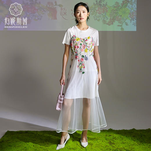 C-千年情话—梁祝草桥结拜皓色吊带连衣裙2S40068 商品图3