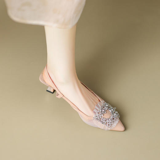 轻奢名媛风，尖头网纱拼接后空凉鞋DMJ-Z81262F 商品图5