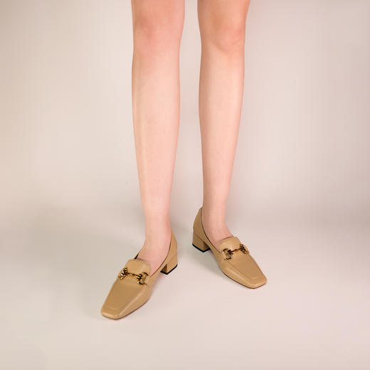 【23年春季新款】方头日常通勤乐福鞋职场中跟气质百搭深口单鞋女55632 商品图5