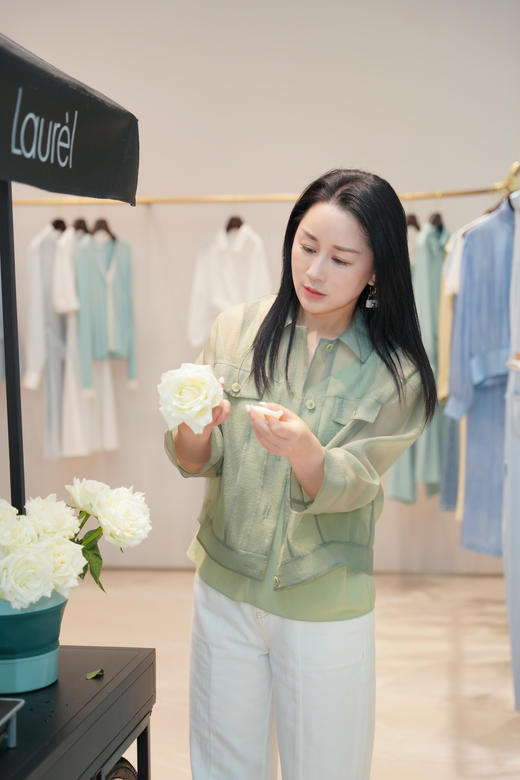 【抗皱纤维】Laurel劳芮 欧根纱短夹克式外套LWL342T06300 商品图2