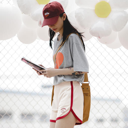 马登女装美式复古休闲百搭运动短裤bm风夏季字母印花显瘦高腰热裤 商品图5