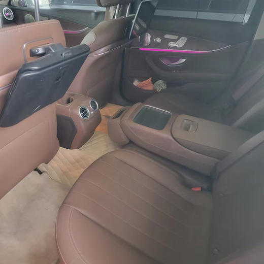 奔驰 E级 改款 E 300L 时尚型【长租-北京】 商品图4