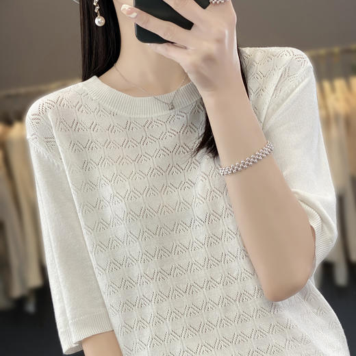 邢沐阳-夏季薄款中袖上衣女2023新款镂空圆领针织短袖T半袖打底衫 商品图6