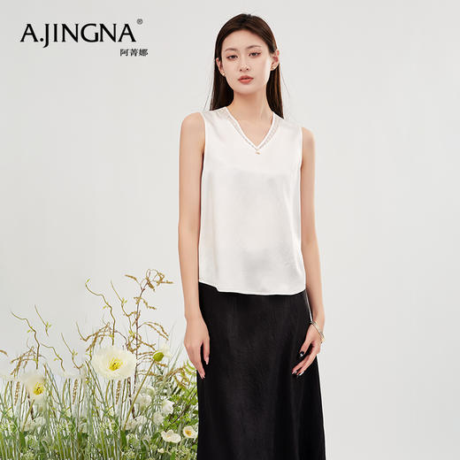 【商场同款】阿菁娜醋酯纤维V领百搭背心A28X101003 商品图3