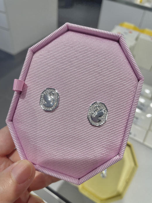 🇺🇸好折扣！Swarovski施华洛世奇🦢新天鹅牌耳钉只要¥399直邮到手！ 商品图0