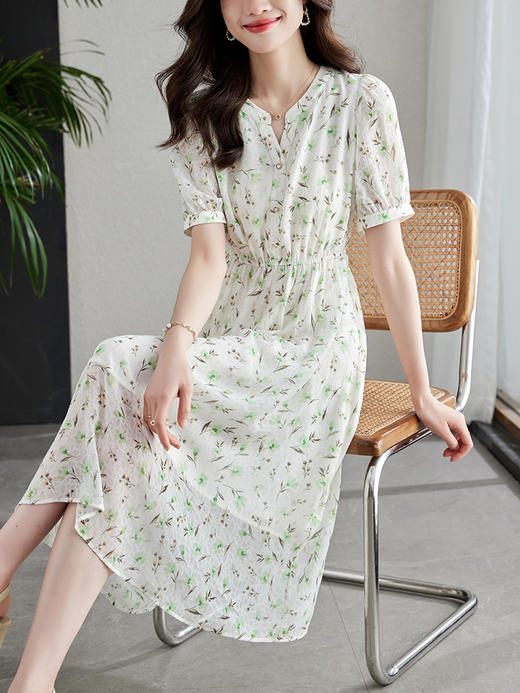 【专属特价】熙世界碎花连衣裙2025新款女夏季短袖气质优雅收腰中长款雪纺裙子 商品图0