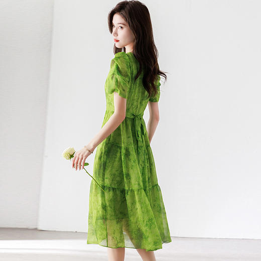 夏季新款，短袖裙气质优雅中长款高腰A字裙绿色印花连衣裙QYM-TB-CY0930-Y 商品图3