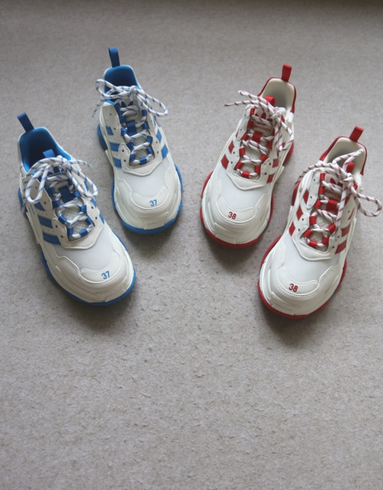 急茬儿的啊 速来抄底 哈！情侣段 巴黎&草 联名款 三代 小厚底 老爹鞋 2色入