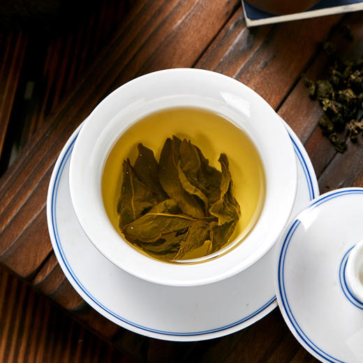 露华春金罐茶铁观音礼盒4g×12 商品图11