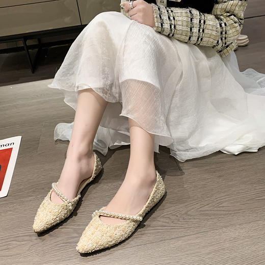 【小香风格，夏天必备单鞋！】浅口尖头平底侧空仙女晚晚风，展现温柔气质 商品图5