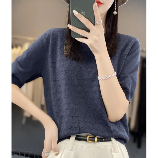 邢沐阳-夏季薄款中袖上衣女2023新款镂空圆领针织短袖T半袖打底衫 商品图2