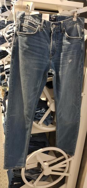 LEE品牌男牛仔裤LMB100705P6600FA02889