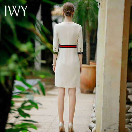 IWY/夏连衣裙女设计款高端气质修身瘦腰美容院前台接待工装裙Q851 商品图4