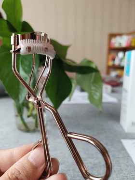 今之逸品齿梳睫毛夹(外包装轻微磨损)