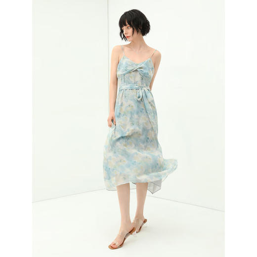 【秒杀】COCOBELLA设计感拧花吊带裙夏雪纺印花清新度假风连衣裙FR188 商品图1