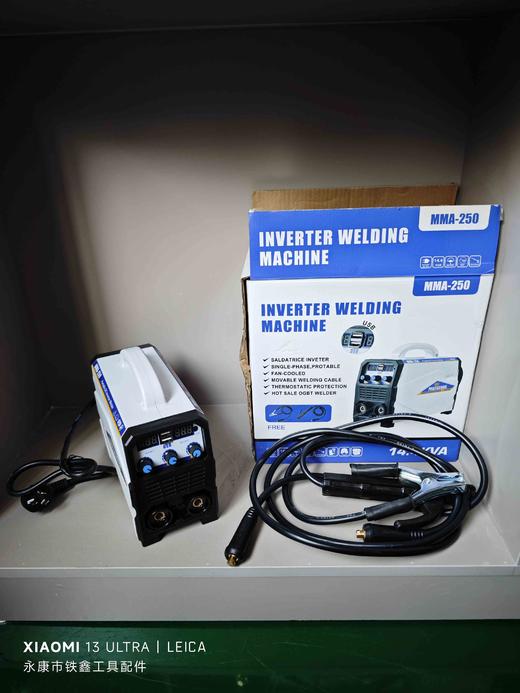 【货号010158】掌中宝250焊机迷你型小焊机USB数字显示电焊机双屏幕带焊把线 商品图2