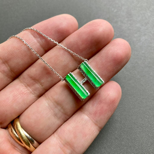 高冰种阳绿翡翠H锁骨链18k白金钻石镶嵌 商品图6