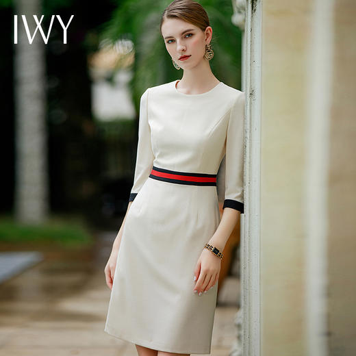 IWY/夏连衣裙女设计款高端气质修身瘦腰美容院前台接待工装裙Q851 商品图3