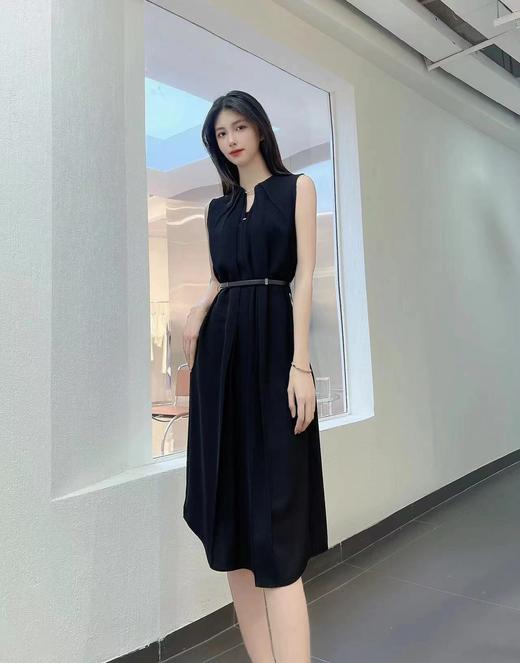 精致五金链连衣裙 商品图2