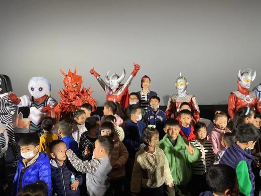 【6月3日经典奥特曼情景互动表演《奥特曼以父之名》】大麦网特惠价的半价团购，4个时间可选择 1.5小时/场 商品图4