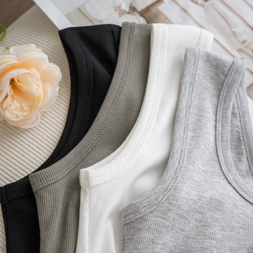 女士高弹两面穿打底背心 商品图9