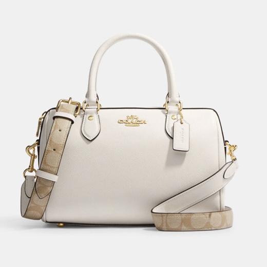这个配色好看！Coach Rowan超经典波士顿包 白色配米色老花肩带 只要￥1450直邮到手 商品图0