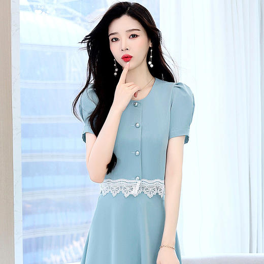 气质新款，淑女拼接蕾丝圆领单排扣短袖两件套HR-LT8186-1 商品图6