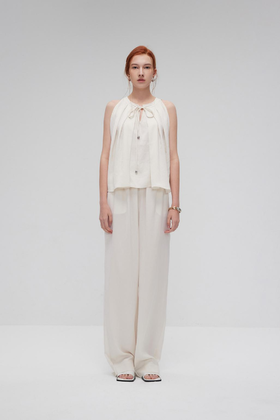 领口系带伞型下摆无袖上衣