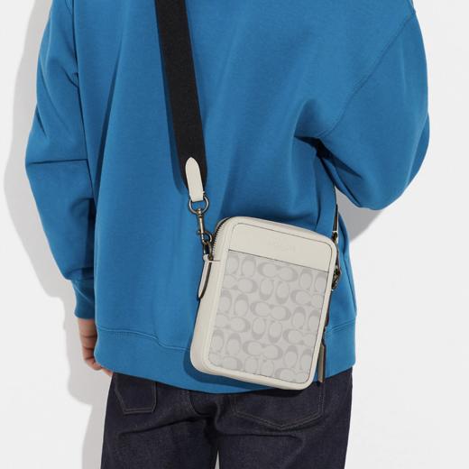 Coach新款Sullivan浮雕皮质老花斜挎包￥1380直邮到手！ 商品图3