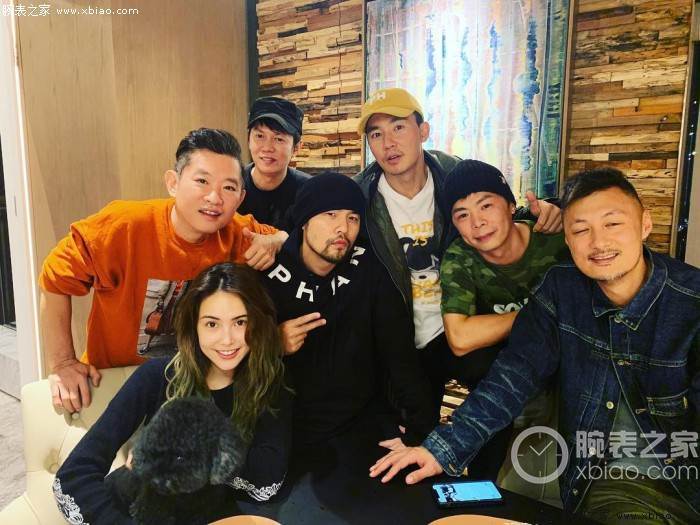 《头文字D》里面的车与表