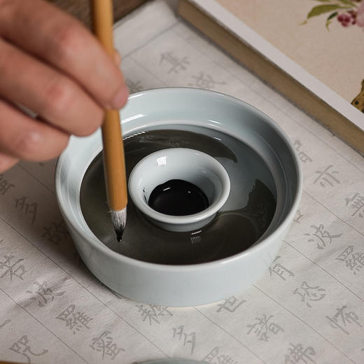 【庆学堂】斗笠火锅砚 龙泉青瓷 多功能墨池 笔搁笔架 商品图2