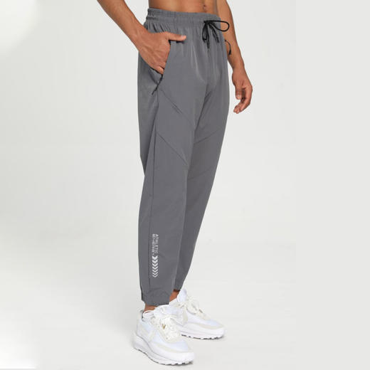 跃牌【跃LEAP-ACTIVE】跑步休闲运动健身长裤男款 户外束脚修身数码直喷印花跑步健身裤5576 商品图3