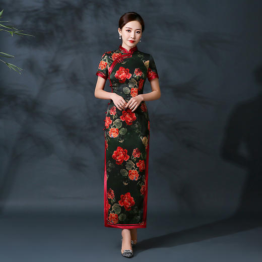 修身中国风，大红真丝长旗袍复古演出活动礼服QH-9858 商品图1