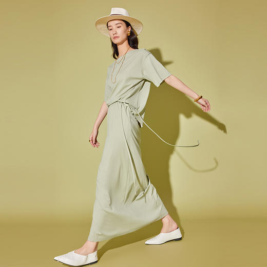 IN AND ON53389 夏季莱赛尔天丝针织上衣桑蚕丝围裹系半裙休闲时尚套装 商品图1