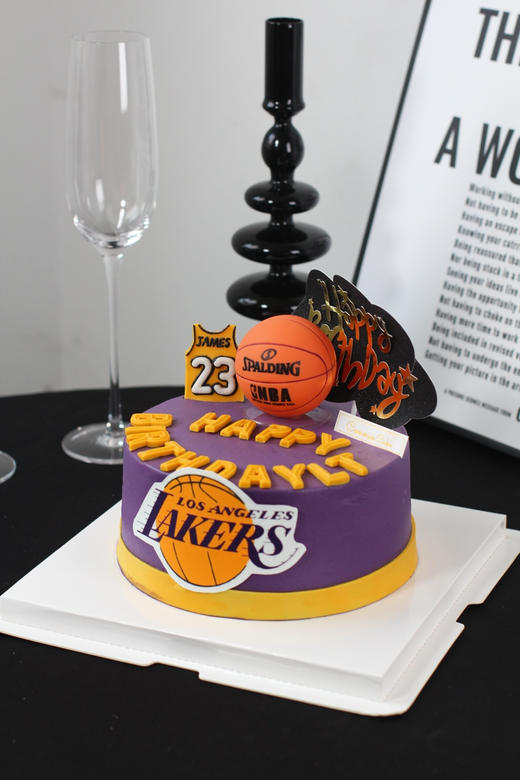 【1485】湖人球迷专属篮球款 商品图1