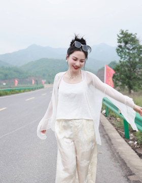 【线上专属】开衫（20805014-纱白）