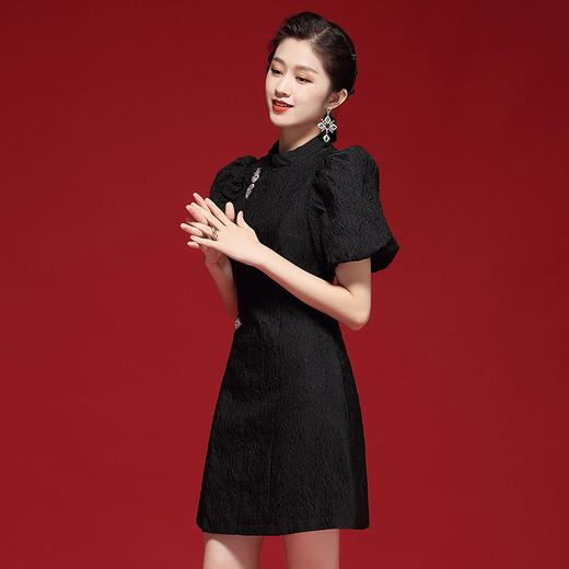 2023年新款中国风年轻款短款改良旗袍连衣裙OY-21155 商品图2
