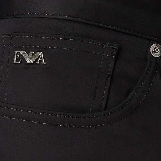 EMPORIO ARMANI 阿玛尼 男士弹力棉质金属徽标休闲短裤 黑色 8N1PA6 1NJ7Z 0999 商品图2