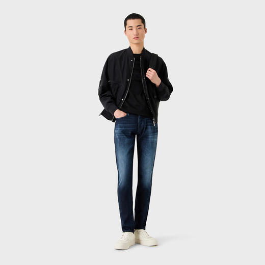 EMPORIO ARMANI 阿玛尼 男士老鹰徽标刺绣天丝混纺平纹针织圆领短袖T恤 黑色 3R1TZ2 1JUVZ 0094 商品图3