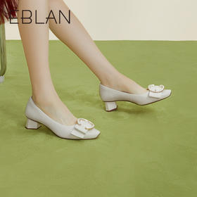 伊伴秋季女鞋羊皮单鞋粗跟单鞋C扣一脚蹬通勤鞋气质单鞋B23143684