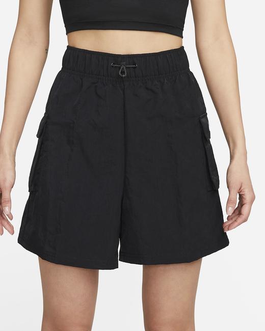 Nike 耐克Sportswear Essential 女子梭织高腰短裤 DM6248-010 商品图1