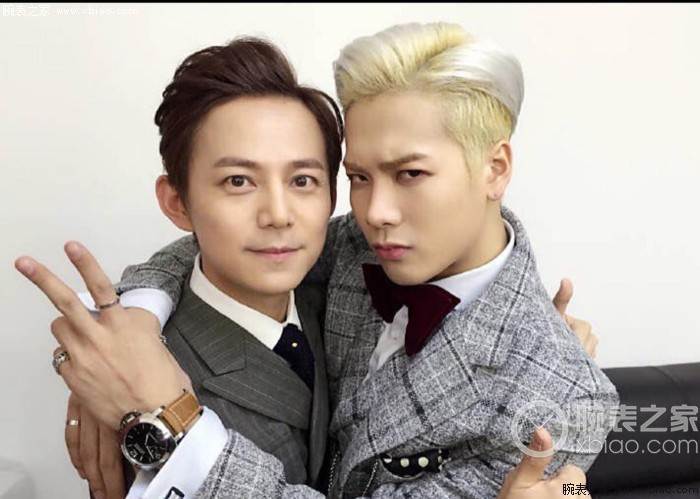 王嘉尔戴这腕表RAP的非常好的歌手