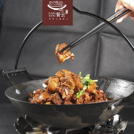 餐云火爆黄焖鸭酱  砂锅黄焖鸭配方全程实现标准化操作  明档呈现更佳客户体验极好  整个餐厅弥漫着黄焖鸭的香味  （1斤装一包做10份） 商品图2